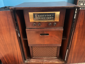 AETechShop-Antique-Tube-Console-Radio-Cabinet-Electronics-Repair-Atlanta